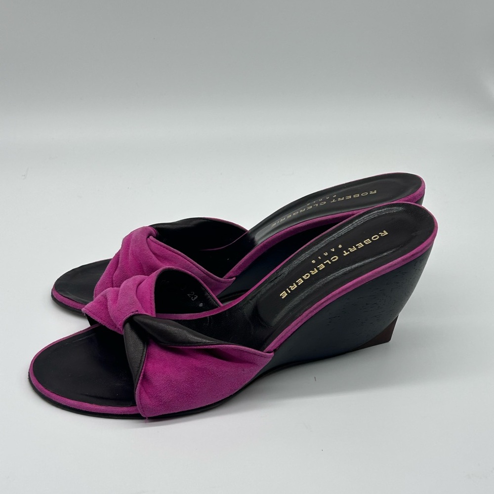 Robert Clergerie Pink Suede Knot Wedge Sandals - Picture 2 of 16
